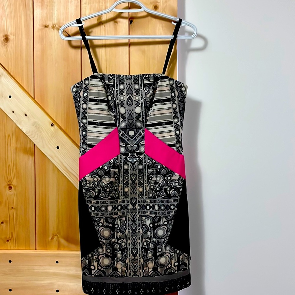 Strapless BCBG minidress